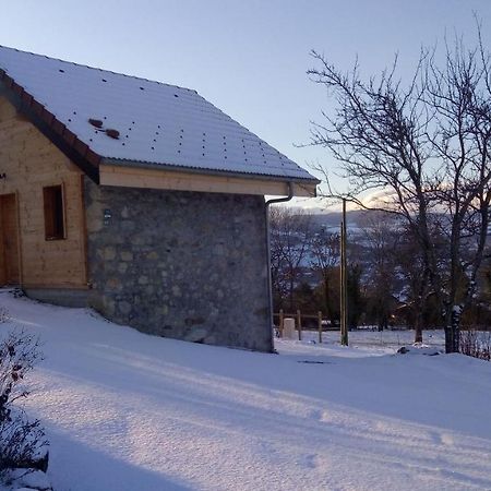 Le Chalet Des Pierres Viuz-en-Sallaz Eksteriør bilde